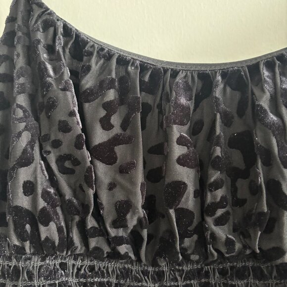 Urban Outfitters Velvet Cheetah/Leopard Top - Picture 3 of 4